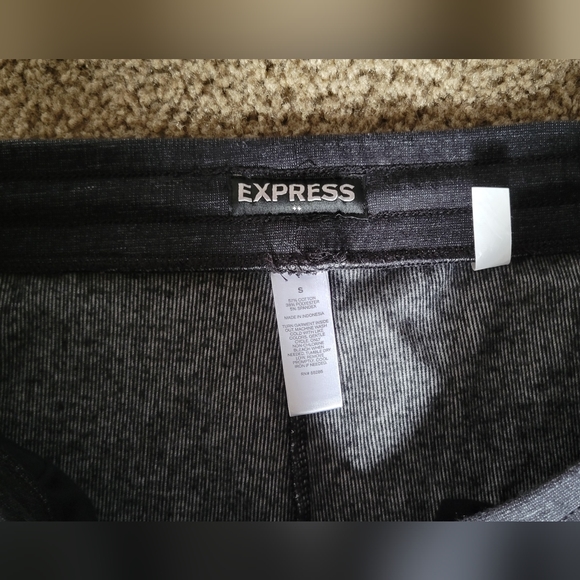 Express Men’s Joggers - Size Small MAKE OFFER! - Picture 3 of 4